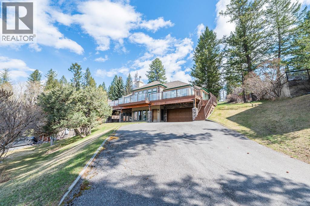 1626 Swansea Road, Windermere, British Columbia  V0A 1K3 - Photo 4 - 10383199