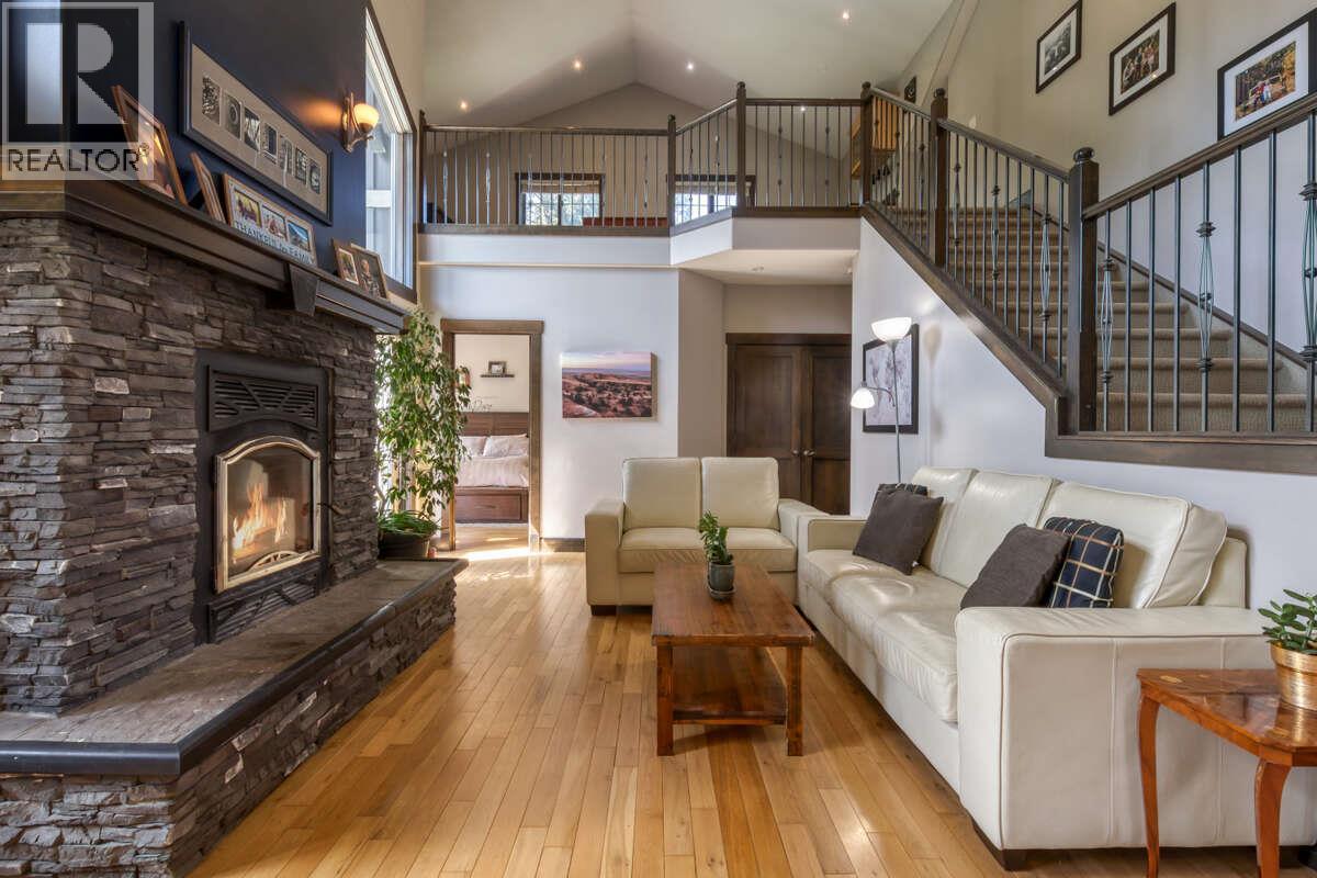 2576 Sandstone Green, Invermere, British Columbia  V0A 1K6 - Photo 6 - 10383530