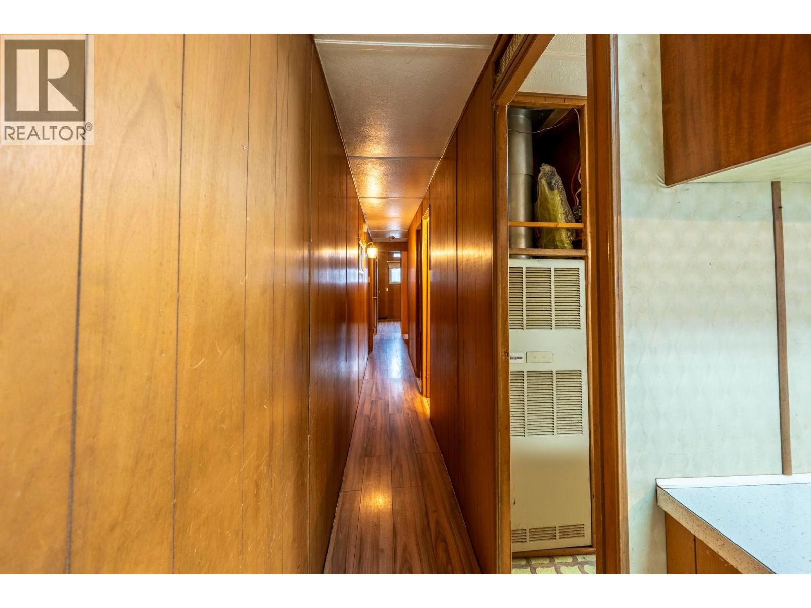 1029 King Crescent, Golden, British Columbia  V0A 1H2 - Photo 13 - 10383542