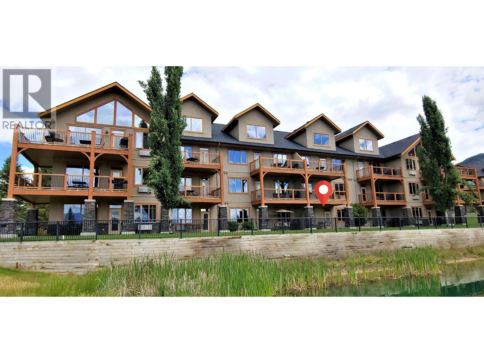 800 BIGHORN Boulevard Unit# 813 B, Radium Hot Springs, British Columbia