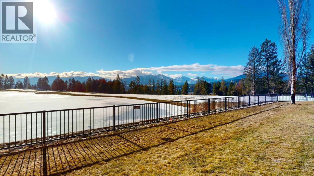 800 Bighorn Boulevard Unit# 813 B, Radium Hot Springs, British Columbia  V0A 1M0 - Photo 12 - 10383220