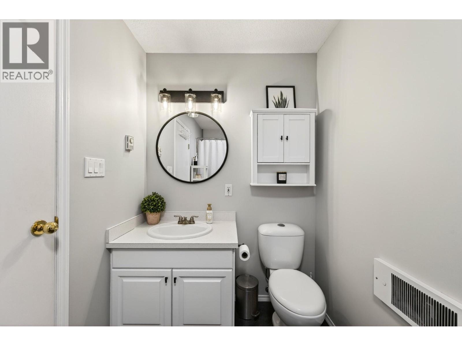 511 10th  S Street, Golden, British Columbia  V0A 1H0 - Photo 49 - 10383609