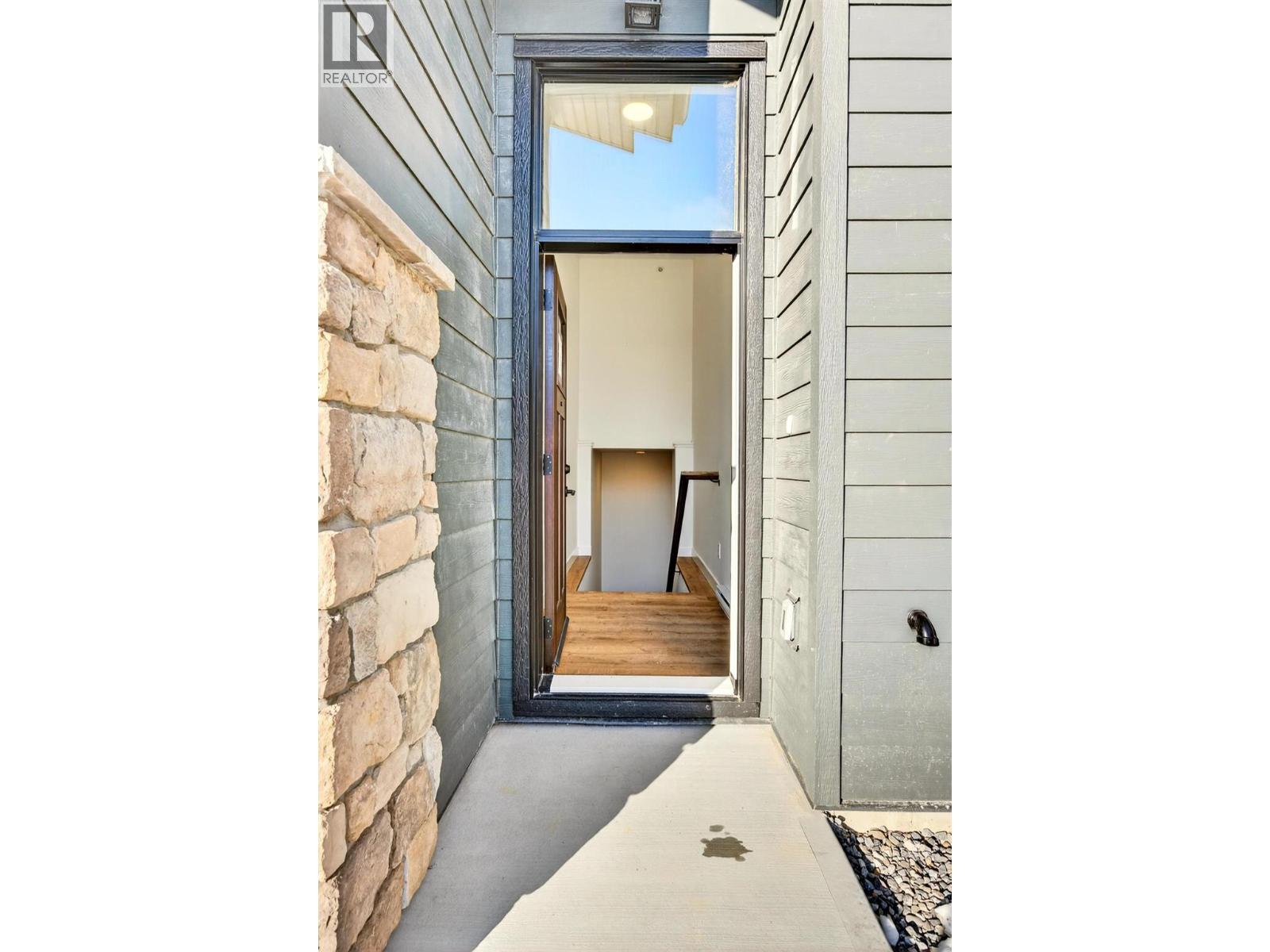 1444 Granite Drive Unit# 4, Golden, British Columbia  V0A 1H0 - Photo 19 - 10383389