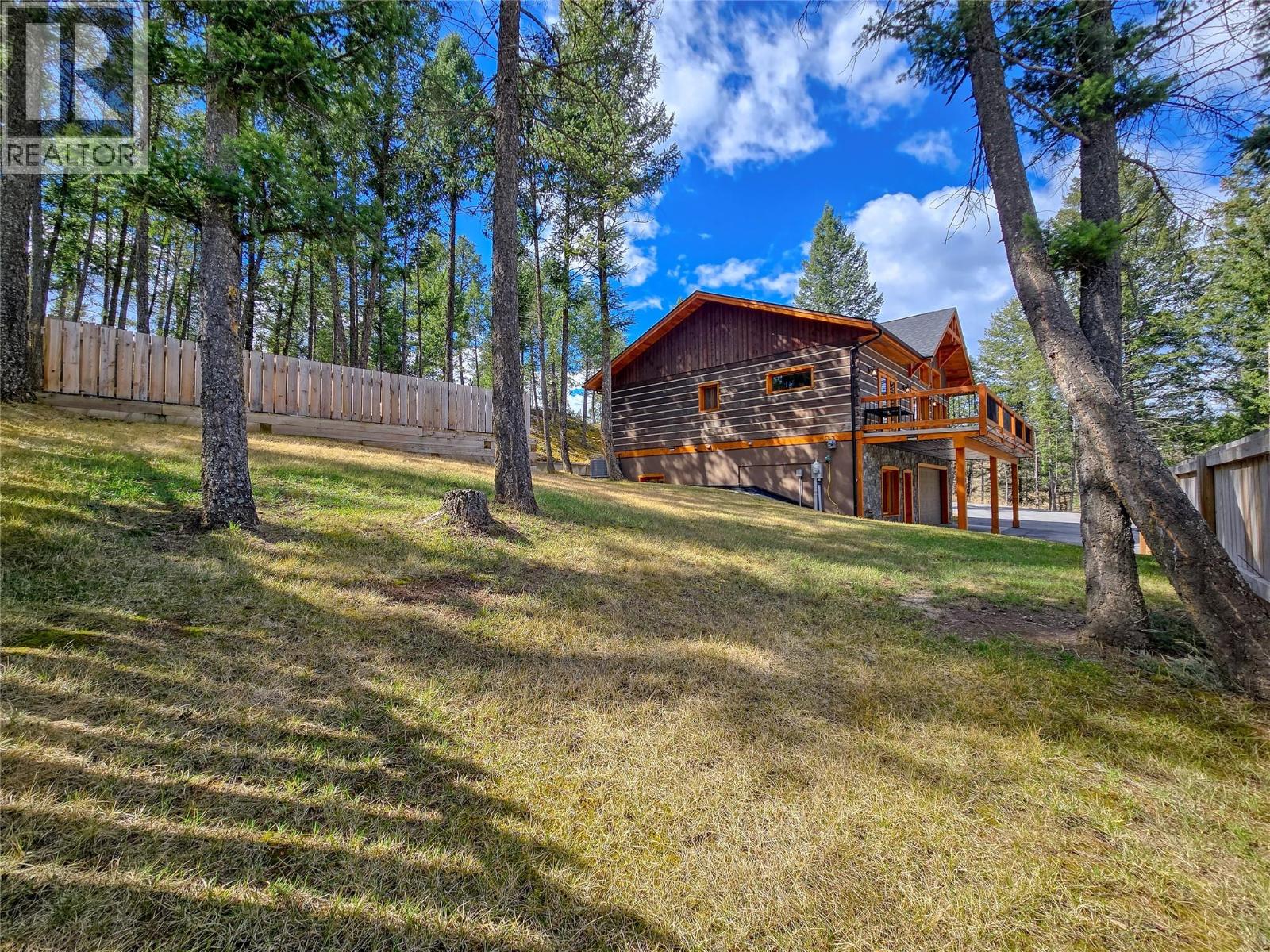 983 Swansea Road, Invermere, British Columbia  V0A 1K3 - Photo 10 - 10383264