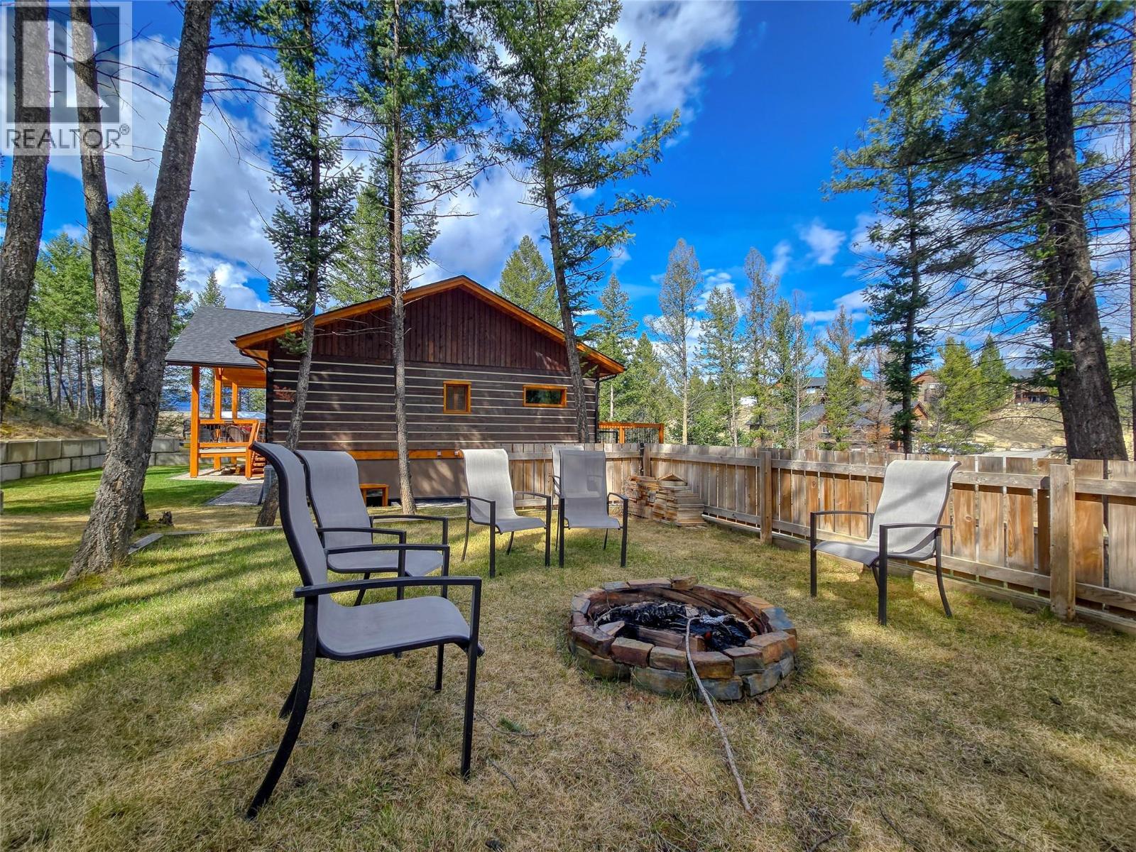 983 Swansea Road, Invermere, British Columbia  V0A 1K3 - Photo 13 - 10383264