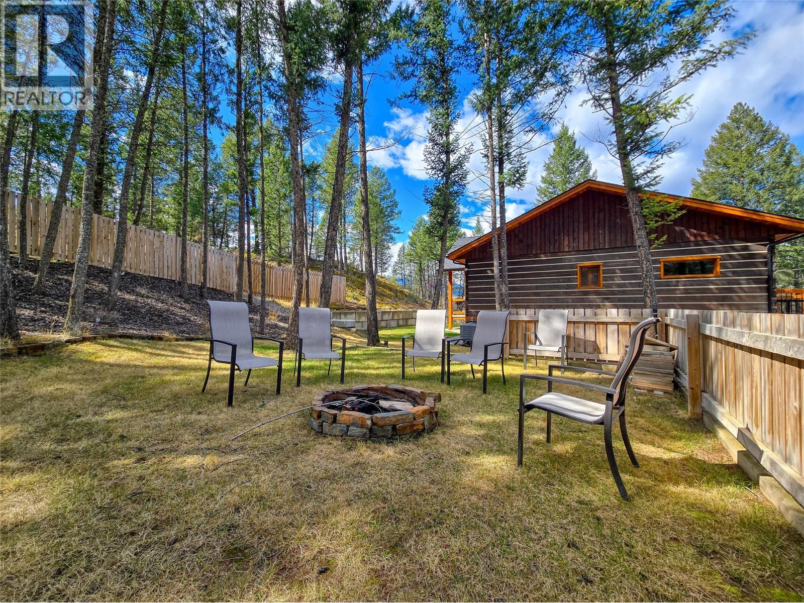 983 Swansea Road, Invermere, British Columbia  V0A 1K3 - Photo 14 - 10383264