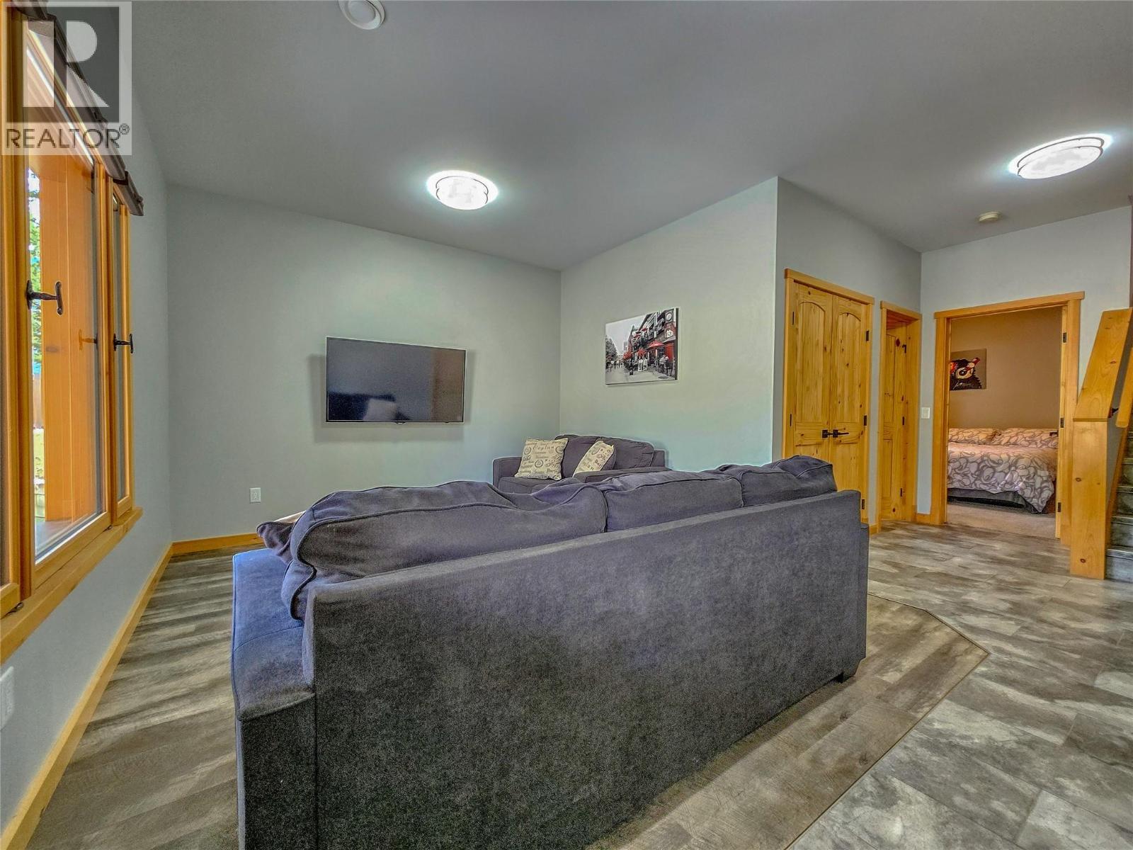 983 Swansea Road, Invermere, British Columbia  V0A 1K3 - Photo 26 - 10383264