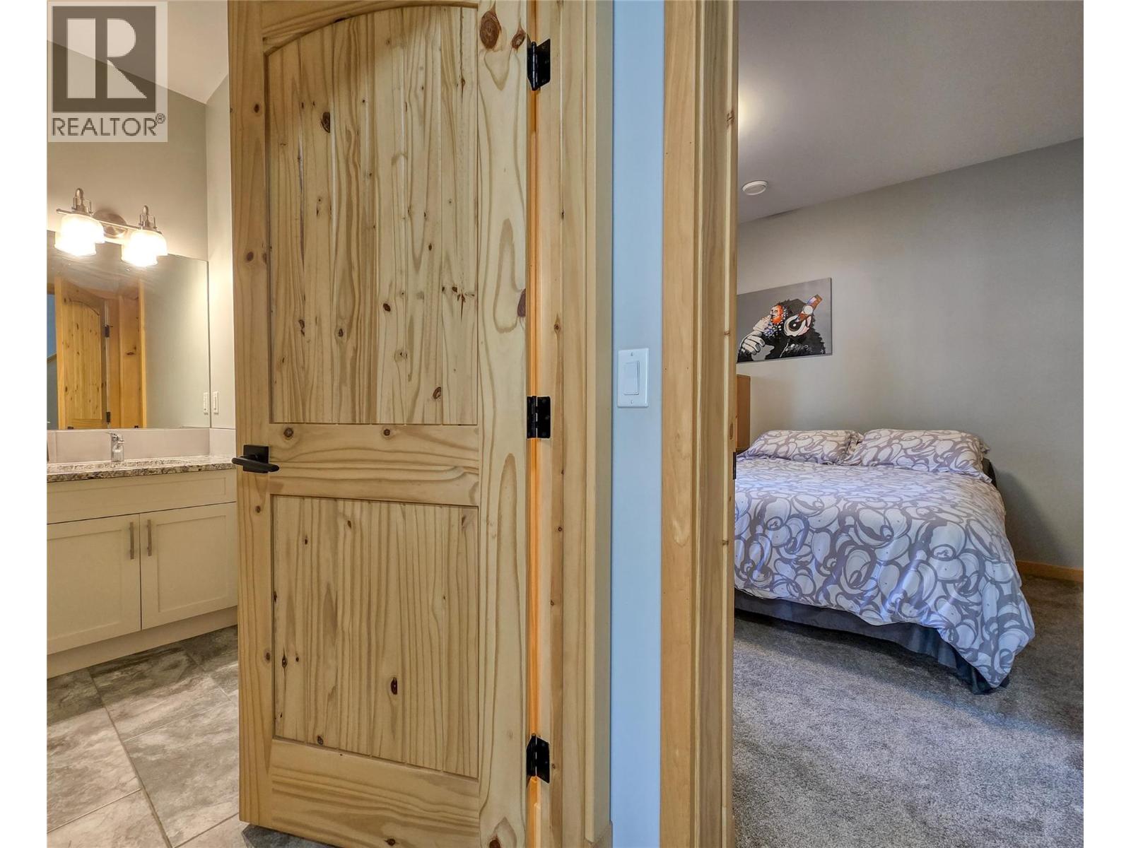 983 Swansea Road, Invermere, British Columbia  V0A 1K3 - Photo 28 - 10383264