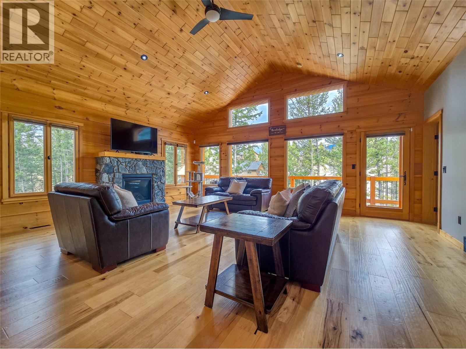 983 Swansea Road, Invermere, British Columbia  V0A 1K3 - Photo 34 - 10383264