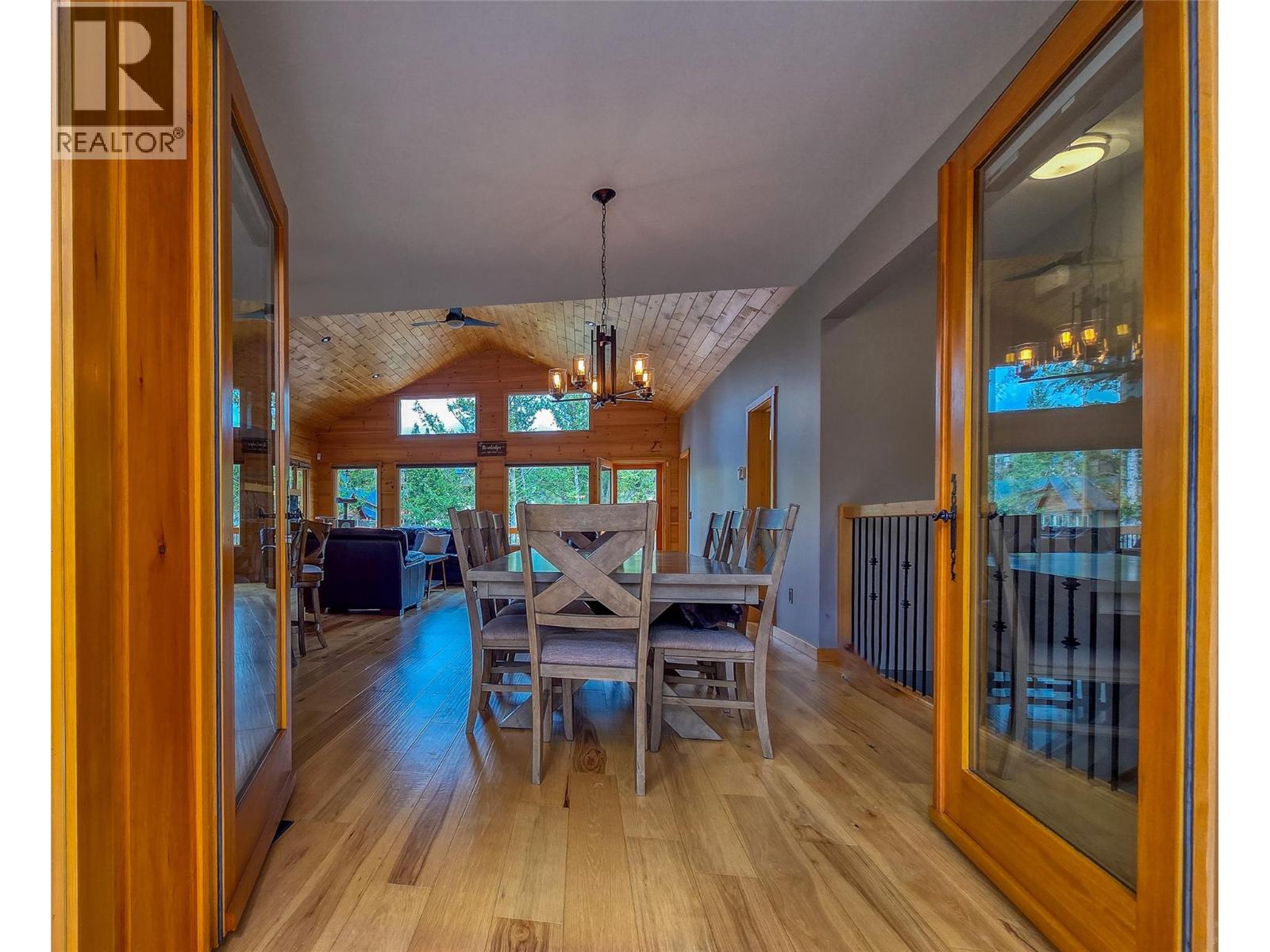 983 Swansea Road, Invermere, British Columbia  V0A 1K3 - Photo 52 - 10383264