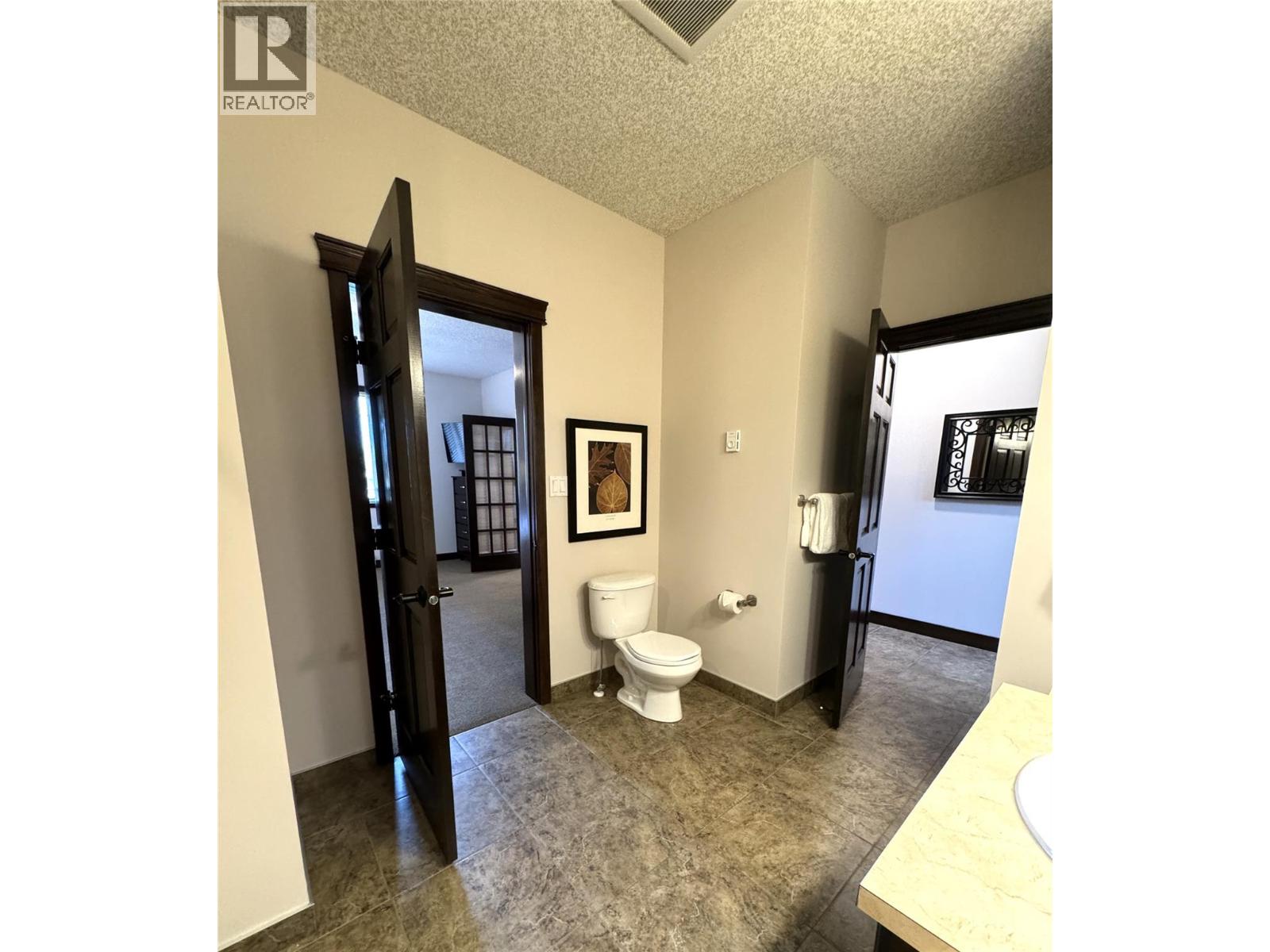 500 Bighorn Boulevard Unit# 533b, Radium Hot Springs, British Columbia  V0A 1M0 - Photo 28 - 10383500