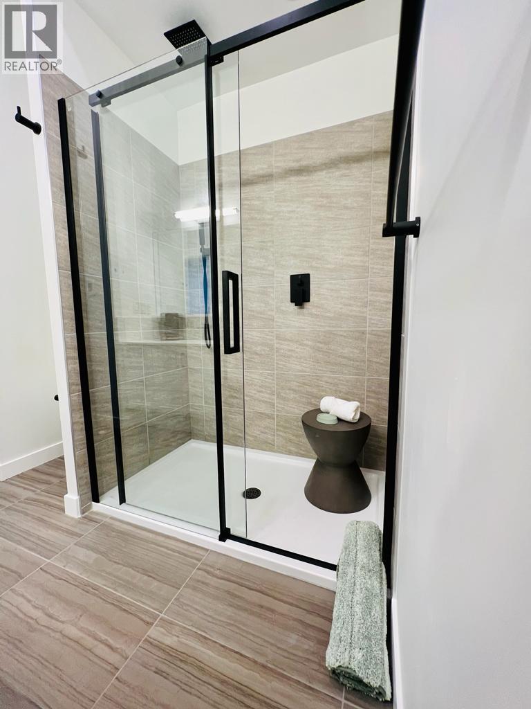 703 15a Crescent Unit# 12, Invermere, British Columbia  V0A 1K4 - Photo 19 - 10383249