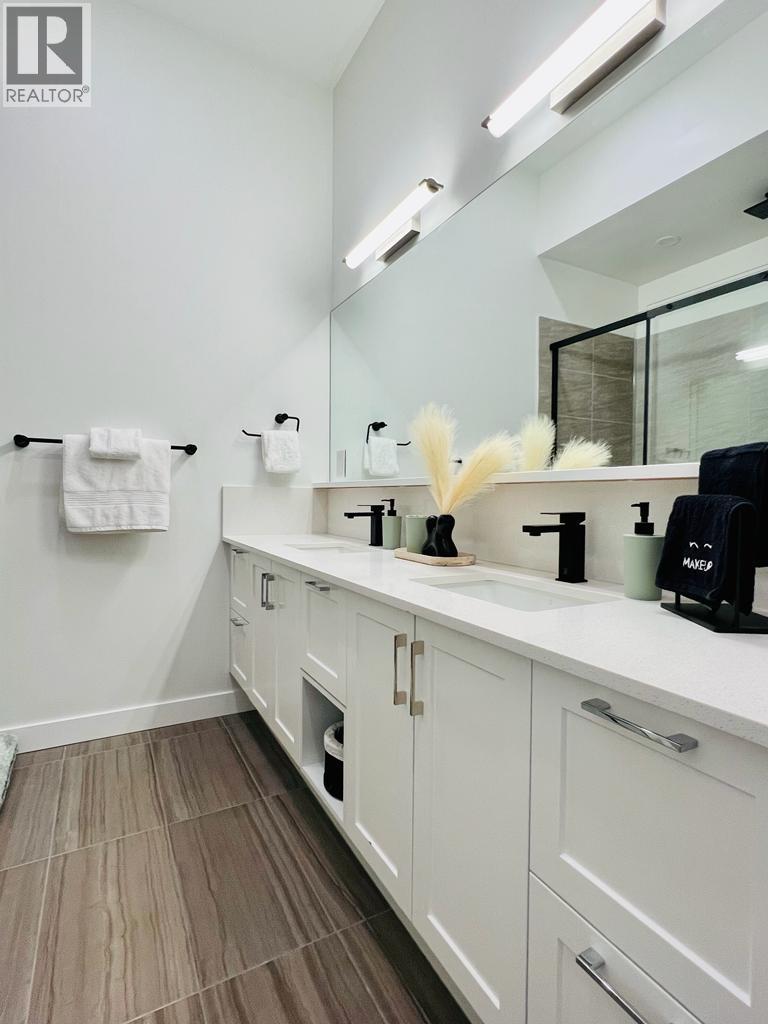 703 15a Crescent Unit# 12, Invermere, British Columbia  V0A 1K4 - Photo 21 - 10383249