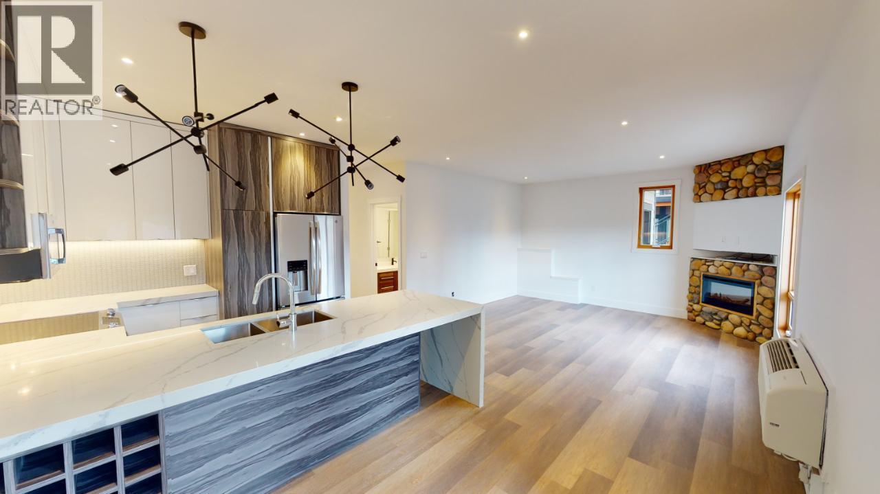 7291 Prospector Avenue Unit# 301, Radium Hot Springs, British Columbia  V0A 1M0 - Photo 8 - 10383660