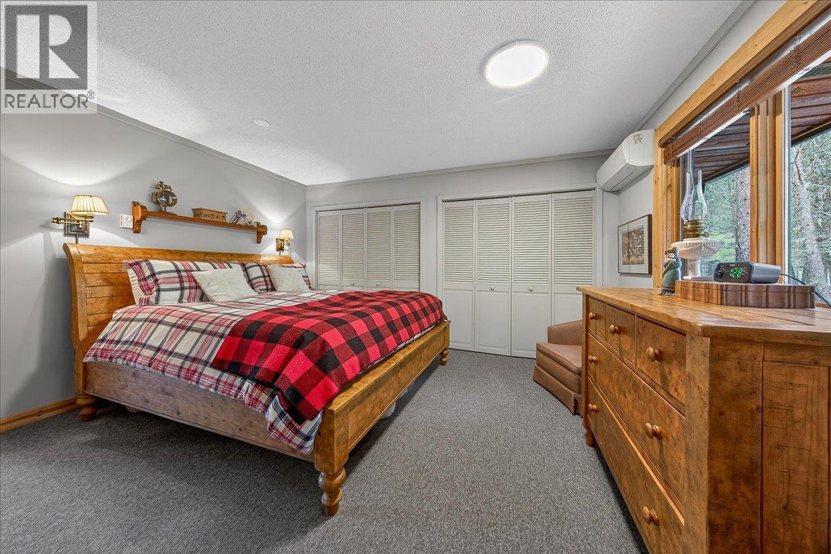 8076 Mcintosh Loop Road, Radium Hot Springs, British Columbia  V0A 1M0 - Photo 19 - 10384010