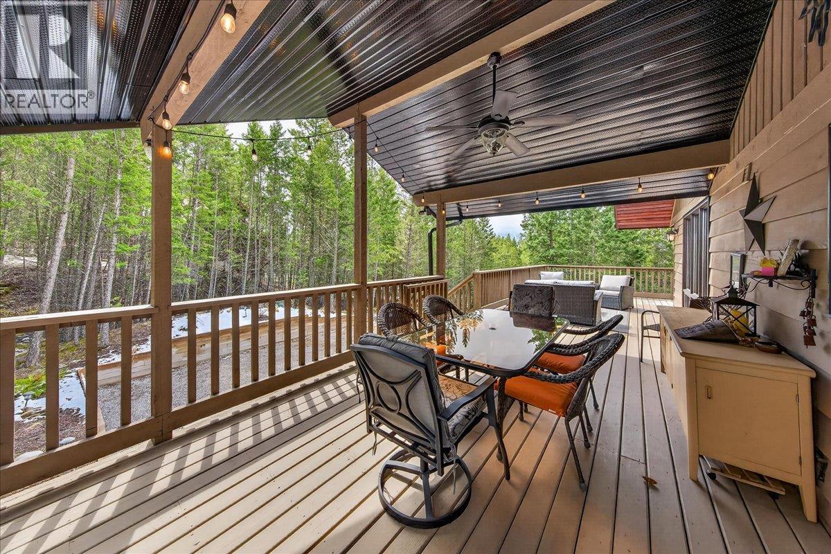 8076 Mcintosh Loop Road, Radium Hot Springs, British Columbia  V0A 1M0 - Photo 35 - 10384010