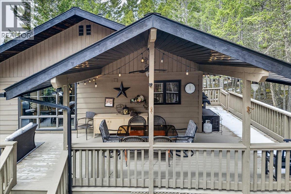 8076 Mcintosh Loop Road, Radium Hot Springs, British Columbia  V0A 1M0 - Photo 44 - 10384010