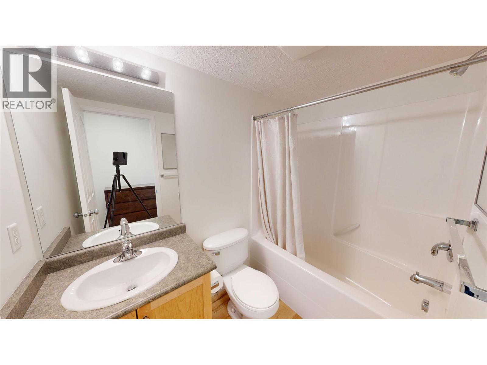 4769 Forsters Landing Road Unit# 306, Radium Hot Springs, British Columbia  V0A 1M0 - Photo 17 - 10384044