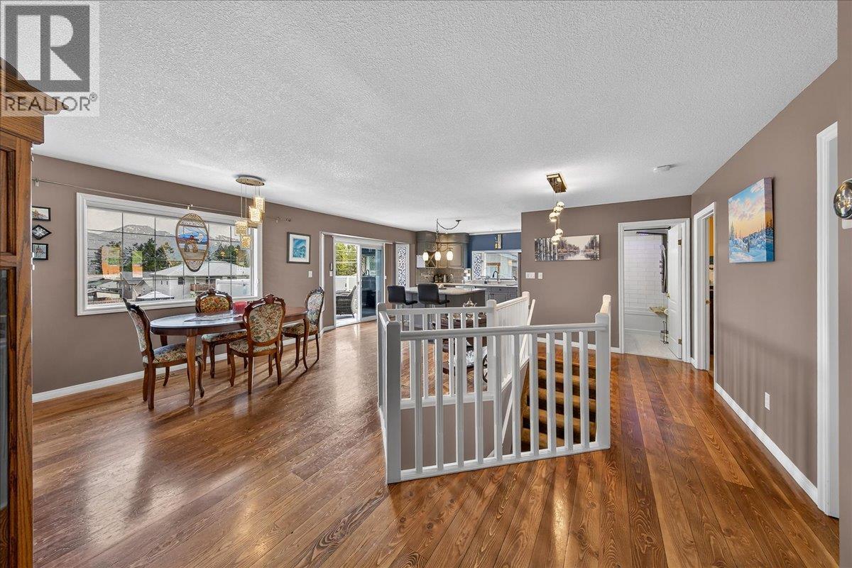 1706 15th Avenue, Invermere, British Columbia  V0A 1K0 - Photo 9 - 10384123