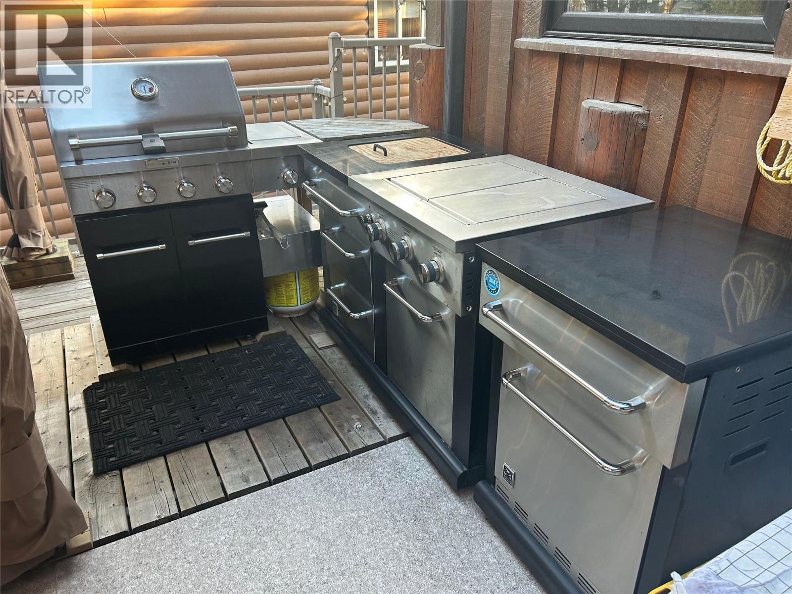 7500 Pine Cone Lane, Radium Hot Springs, British Columbia  V0A 1M0 - Photo 34 - 10384145