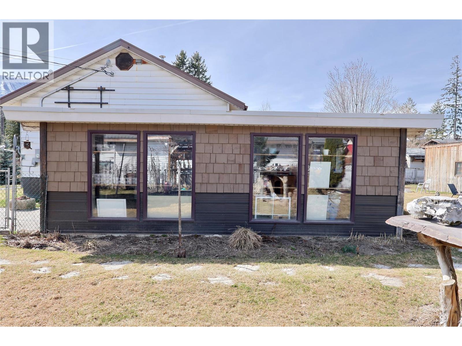 605 8th Street, Golden, British Columbia  V0A 1H0 - Photo 25 - 10384158