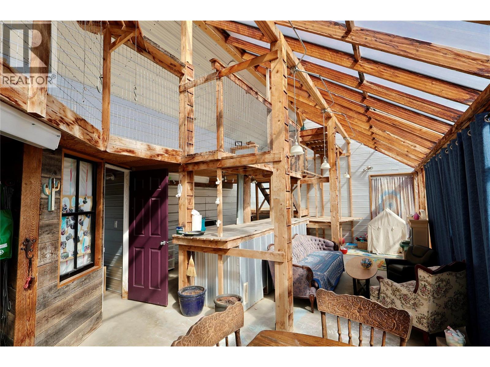 605 8th Street, Golden, British Columbia  V0A 1H0 - Photo 31 - 10384158