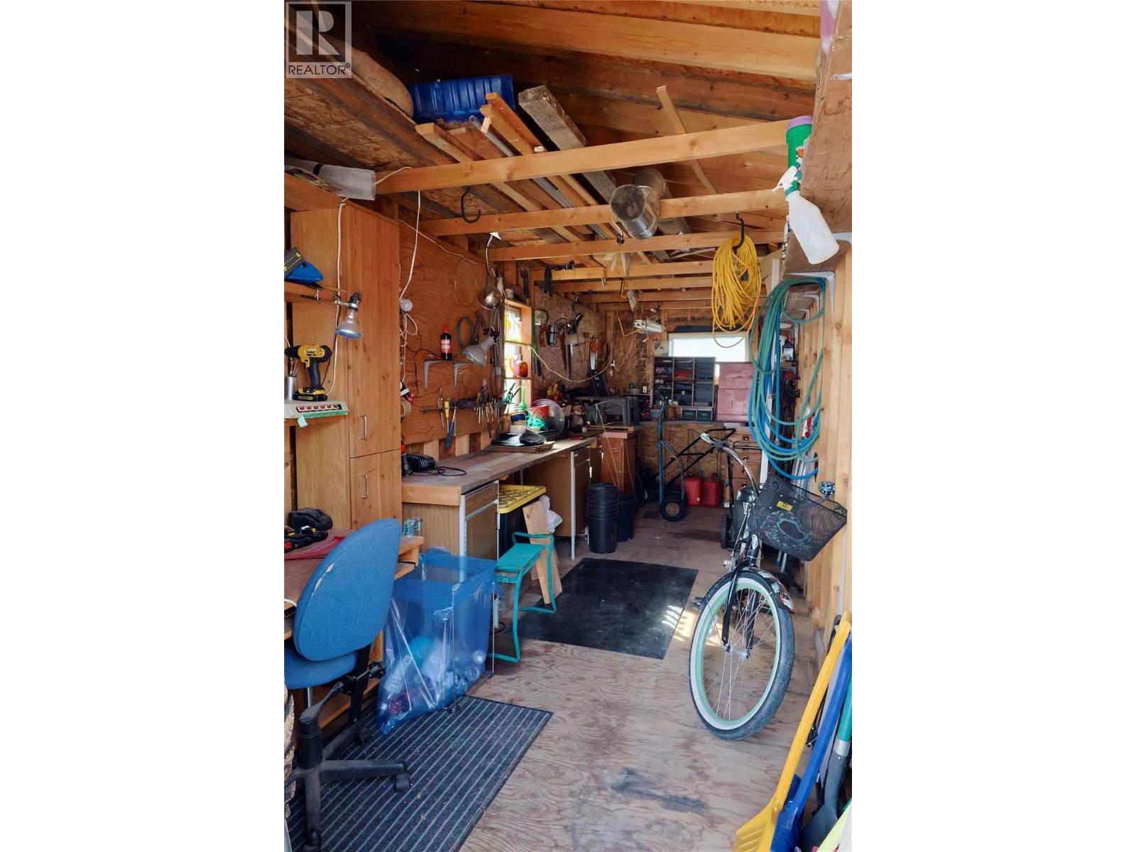 605 8th Street, Golden, British Columbia  V0A 1H0 - Photo 33 - 10384158