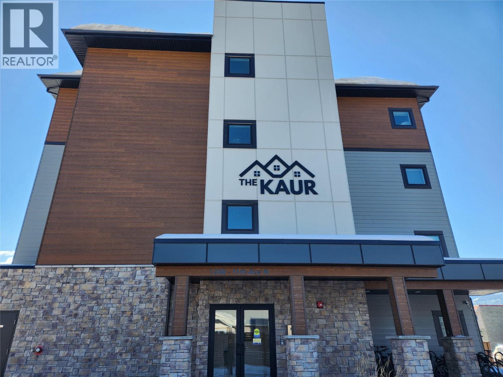 1200 11 Avenue Unit# 201, Golden, British Columbia  V0A 1H0 - Photo 2 - 10384170