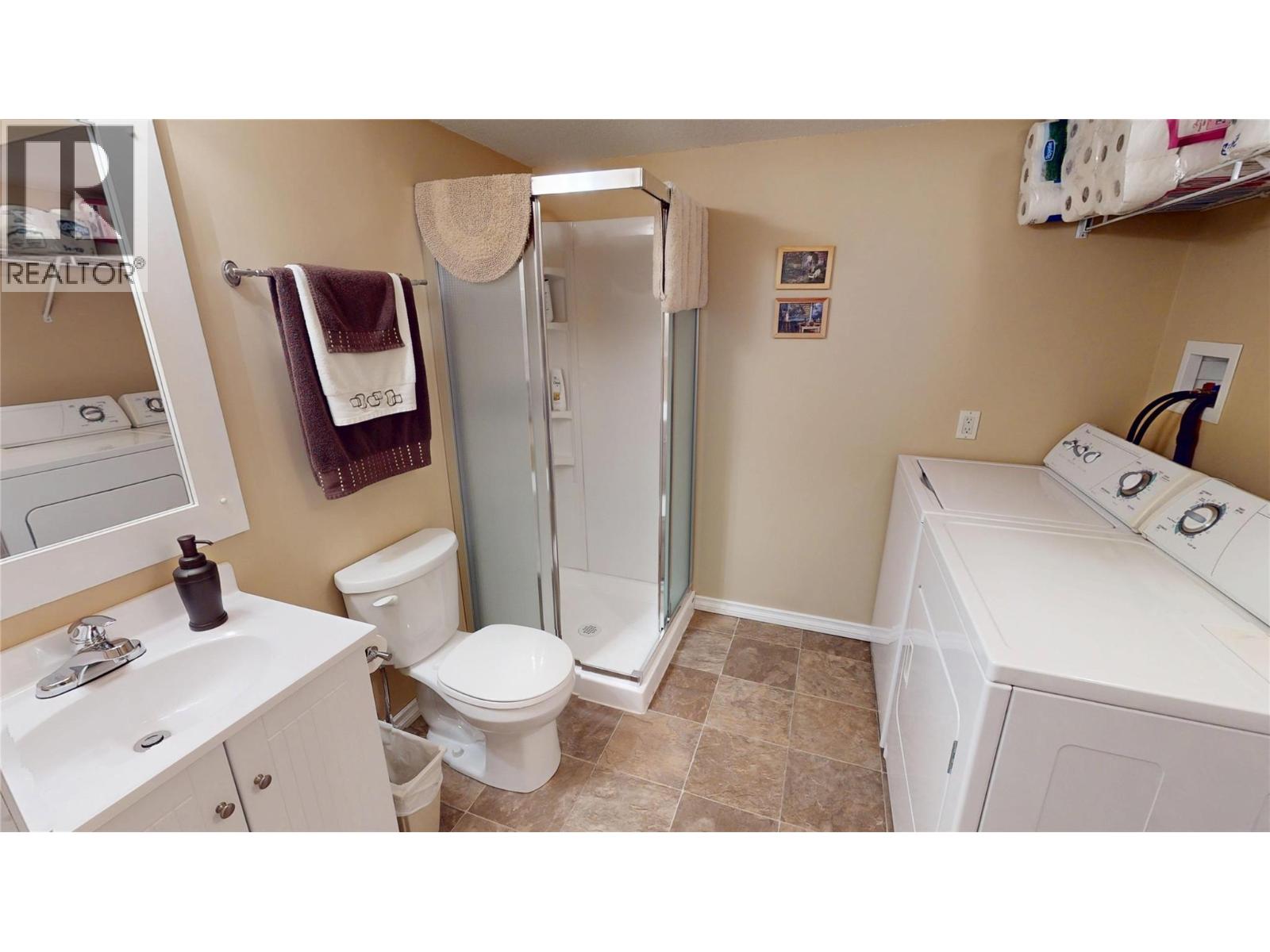 7490 Pine Cone Lane, Radium Hot Springs, British Columbia  V0A 1M0 - Photo 25 - 10384368