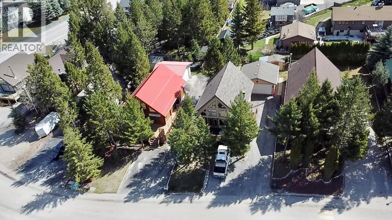 7490 Pine Cone Lane, Radium Hot Springs, British Columbia  V0A 1M0 - Photo 29 - 10384368