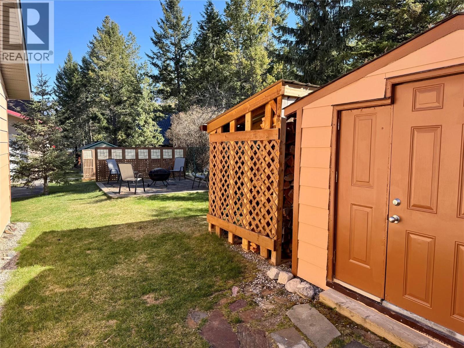 7490 Pine Cone Lane, Radium Hot Springs, British Columbia  V0A 1M0 - Photo 43 - 10384368