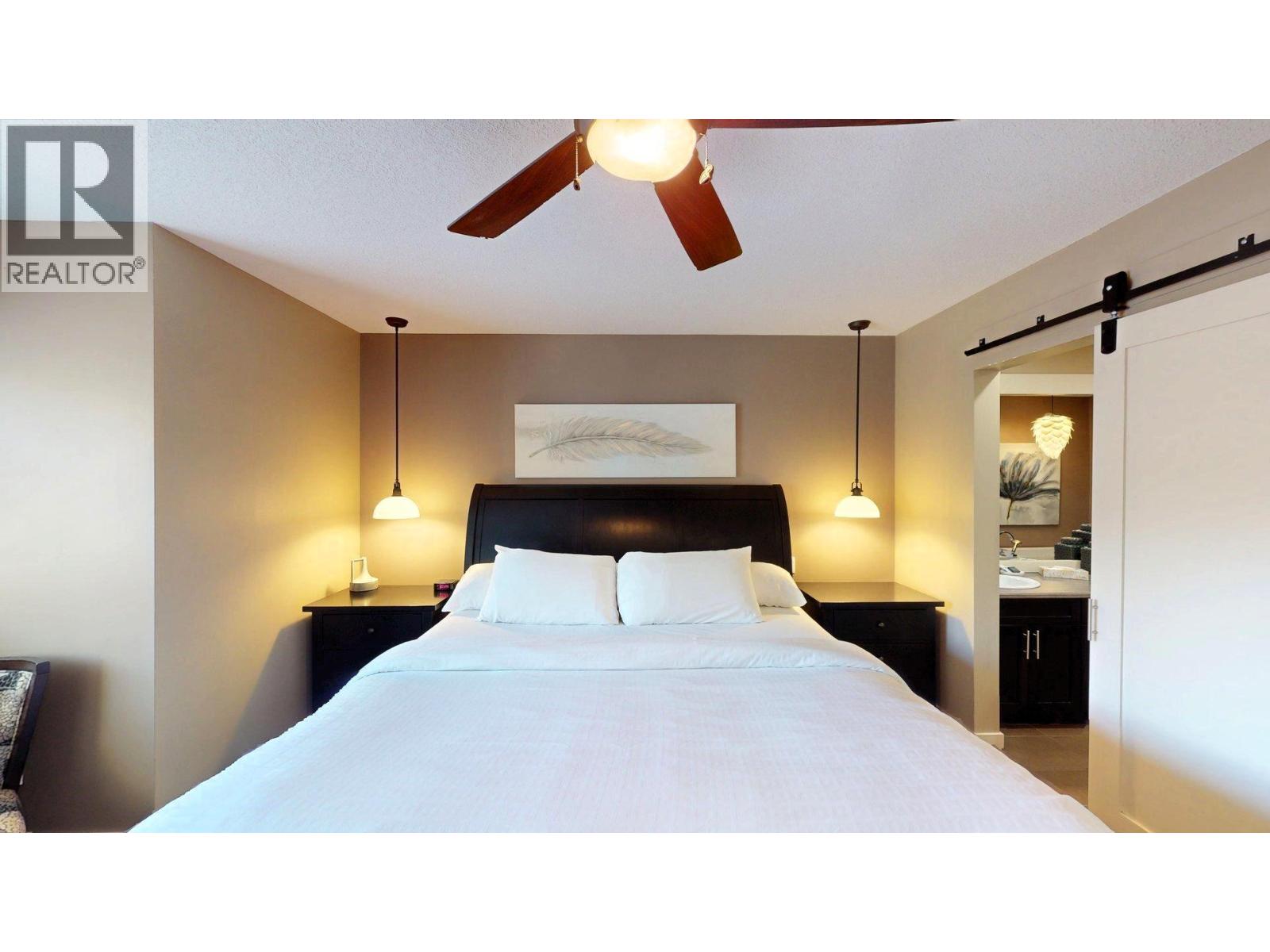 900 Bighorn Boulevard Unit# 915 E, Radium Hot Springs, British Columbia  V0A 1M0 - Photo 30 - 10384125