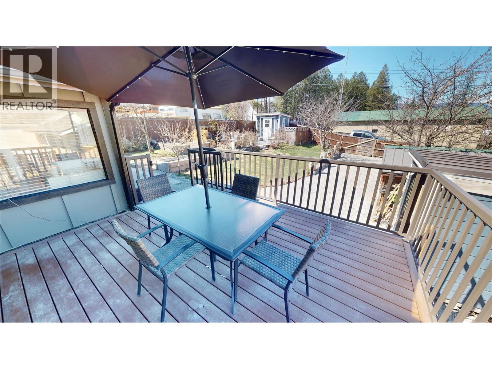 5728 Vermillion Street, Edgewater, British Columbia  V0A 1E0 - Photo 33 - 10384275