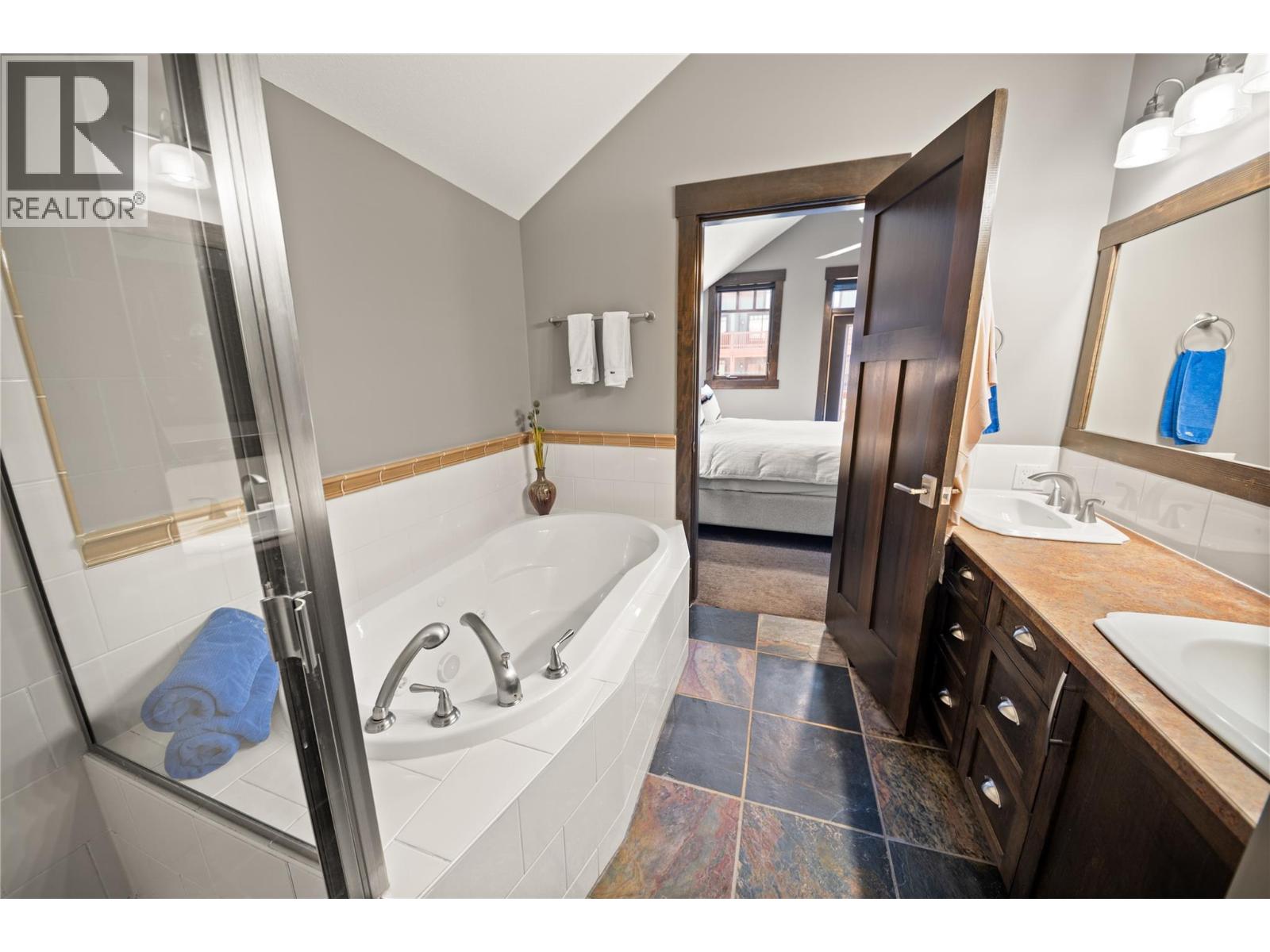 2600 Riverrock Way Unit# 3, Invermere, British Columbia  V0A 1K6 - Photo 34 - 10384418