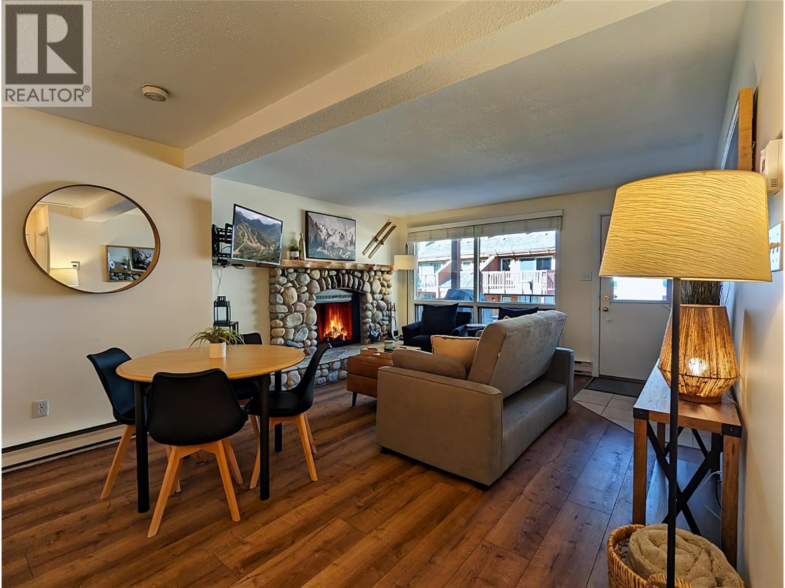 2030 Panorama Drive Unit# 806, Panorama Mountain, British Columbia