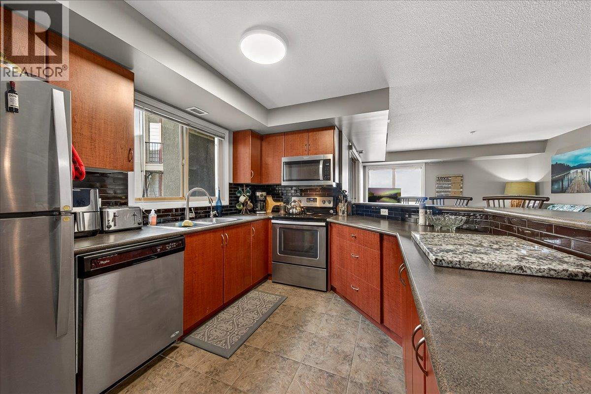 205 Third Avenue Unit# 2104, Invermere, British Columbia  V0A 1K7 - Photo 11 - 10384523