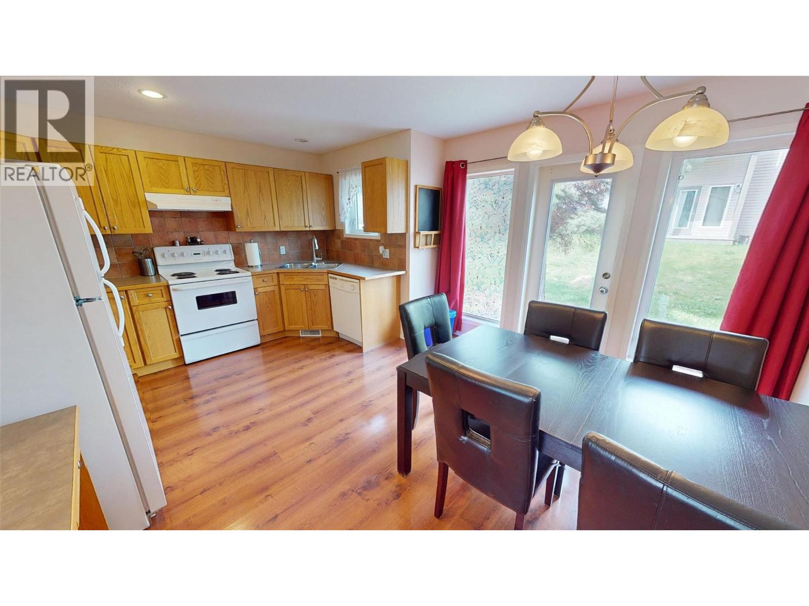 620 9th Avenue, Invermere, British Columbia  V0A 1K0 - Photo 12 - 10384889