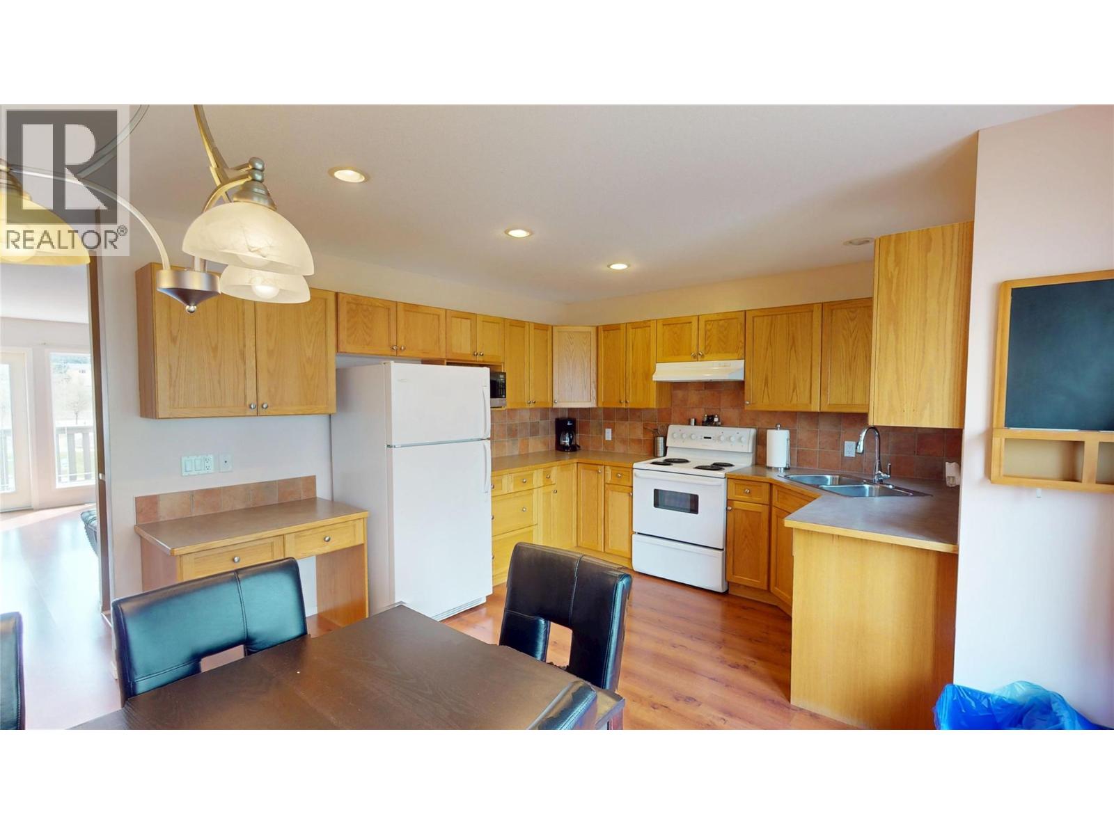 620 9th Avenue, Invermere, British Columbia  V0A 1K0 - Photo 7 - 10384889