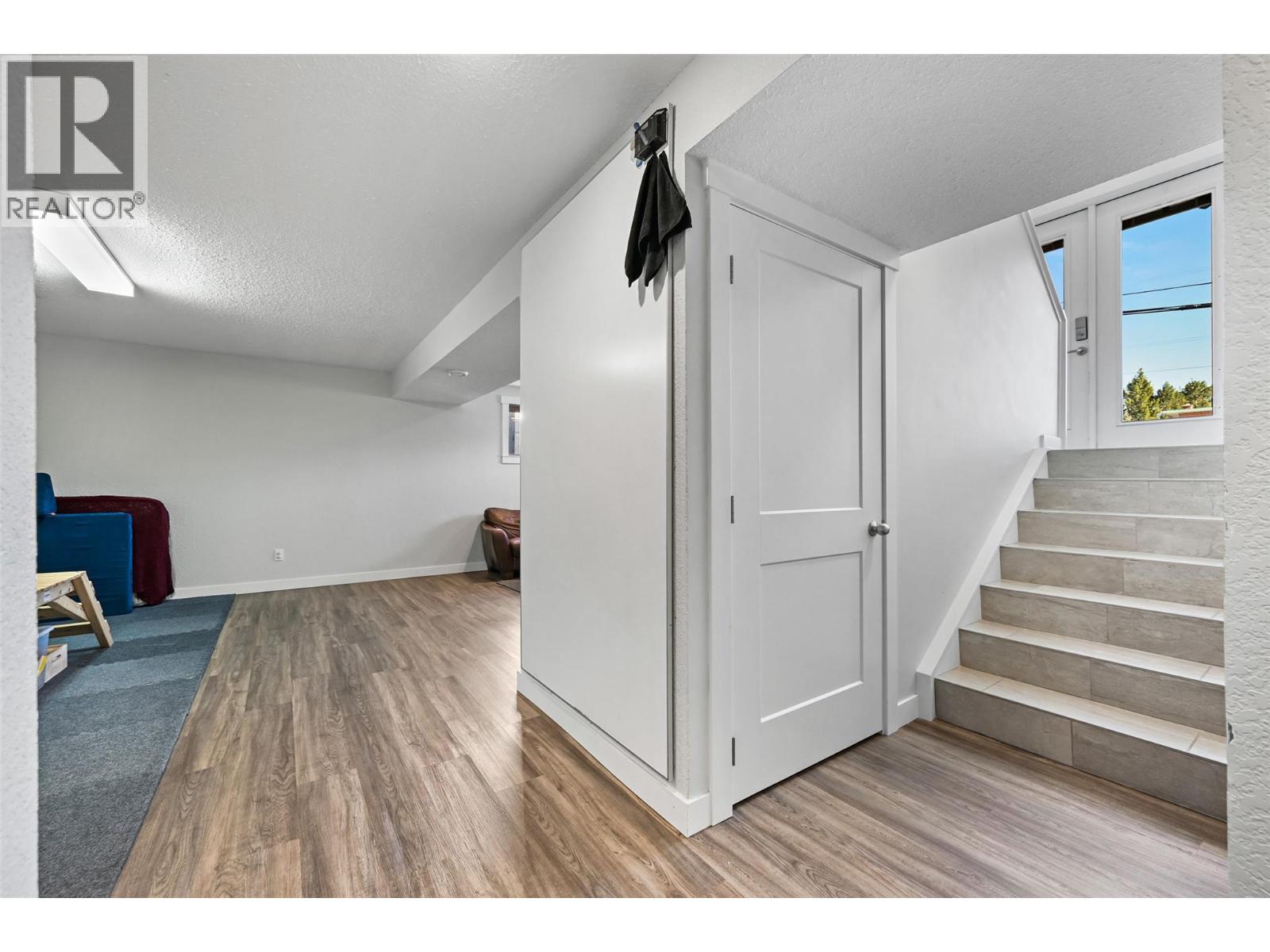 208 7th Avenue, Invermere, British Columbia  V0A 1K4 - Photo 23 - 10385124