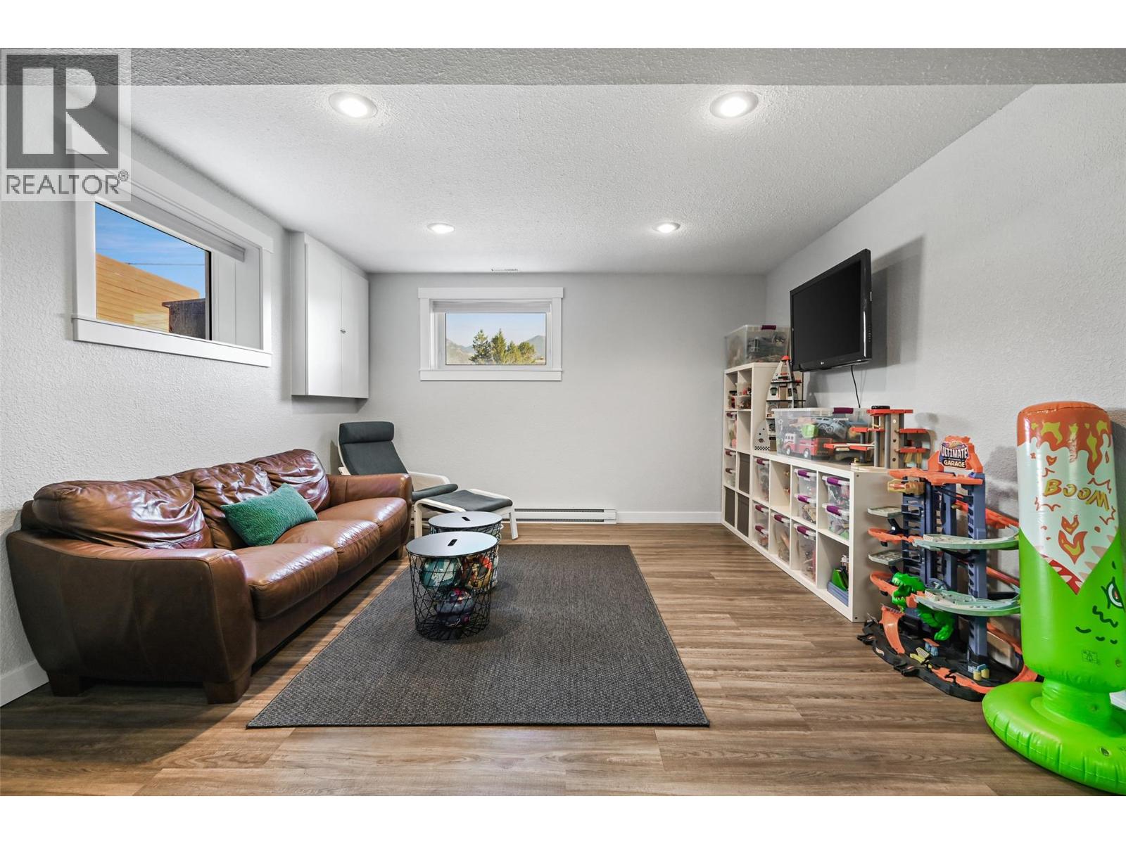 208 7th Avenue, Invermere, British Columbia  V0A 1K4 - Photo 24 - 10385124