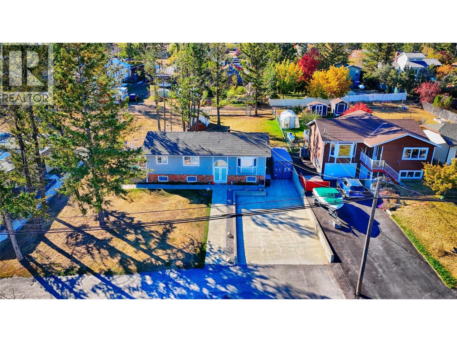 208 7th Avenue, Invermere, British Columbia  V0A 1K4 - Photo 44 - 10385124