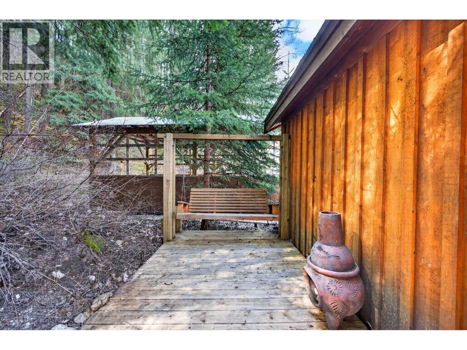 1400 12th Street Unit# 10, Golden, British Columbia  V0A 1H1 - Photo 37 - 10385125