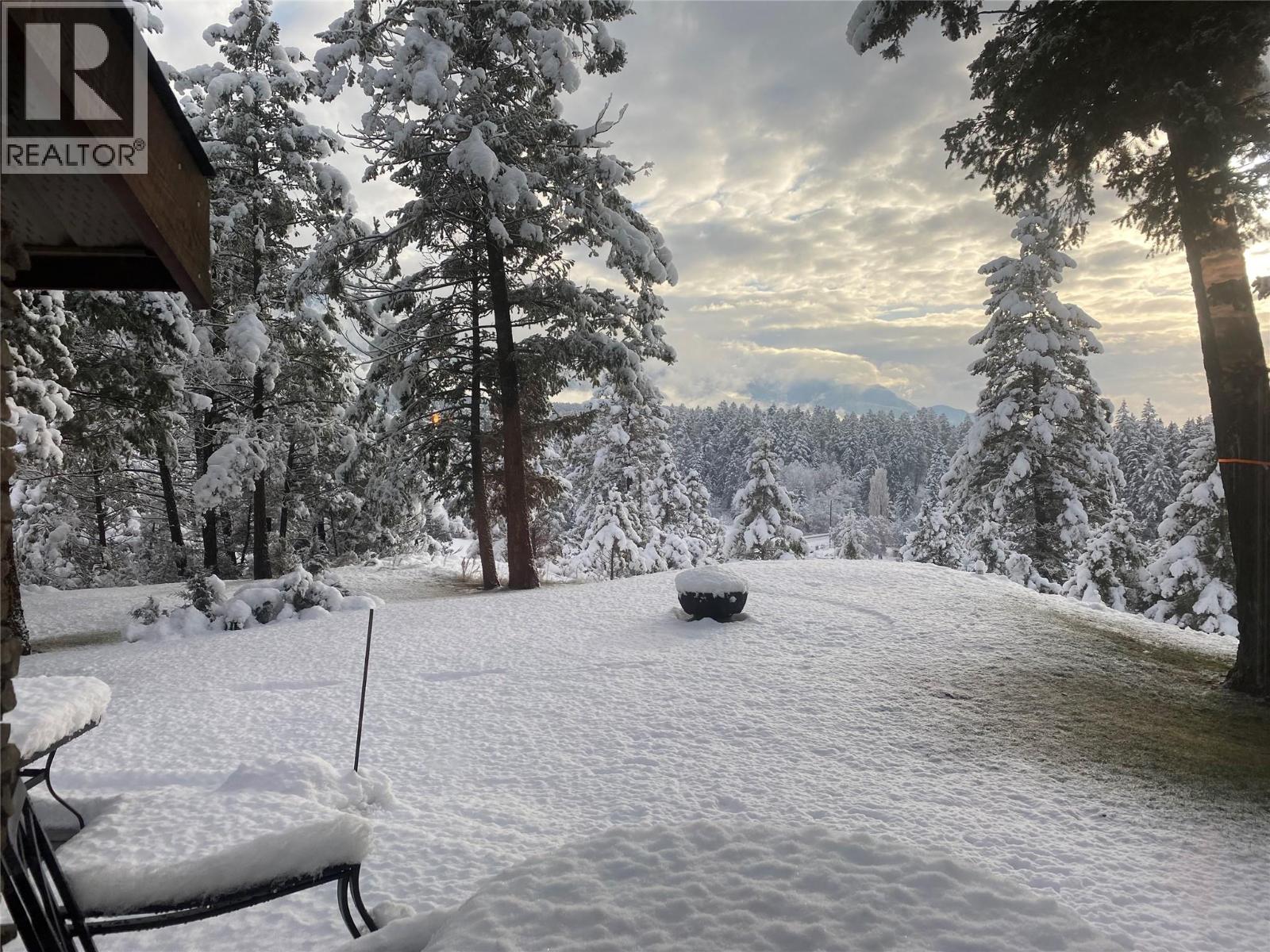 4868 Riverview Drive Unit# 43, Edgewater, British Columbia  V0A 1E0 - Photo 39 - 10384874