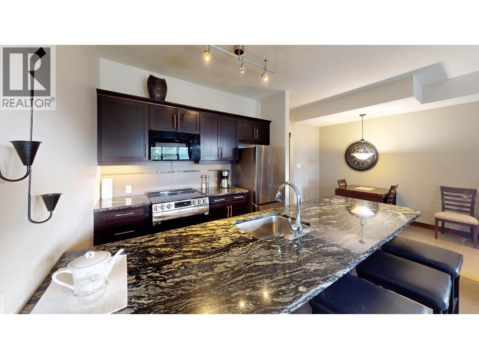 700 Bighorn Boulevard Unit# 725 I2, Radium Hot Springs, British Columbia  V0A 1M0 - Photo 15 - 10385063