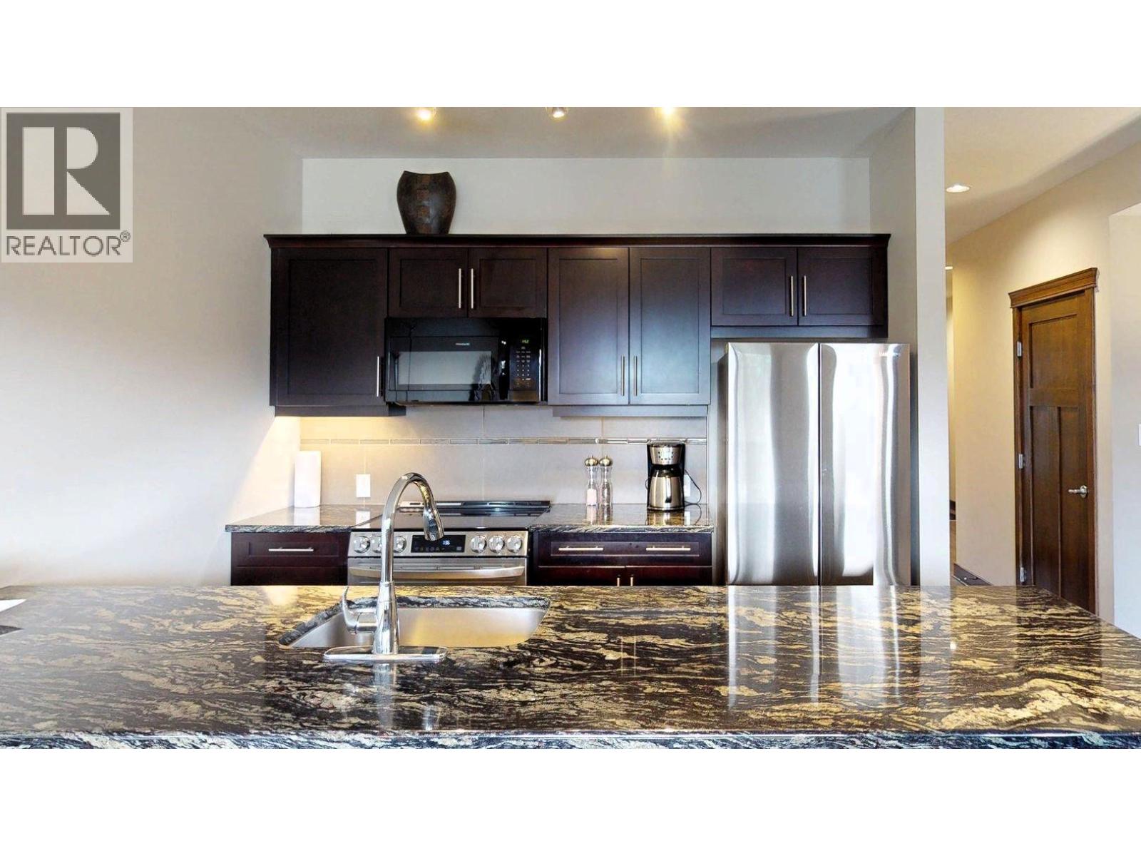 700 Bighorn Boulevard Unit# 725 I2, Radium Hot Springs, British Columbia  V0A 1M0 - Photo 16 - 10385063