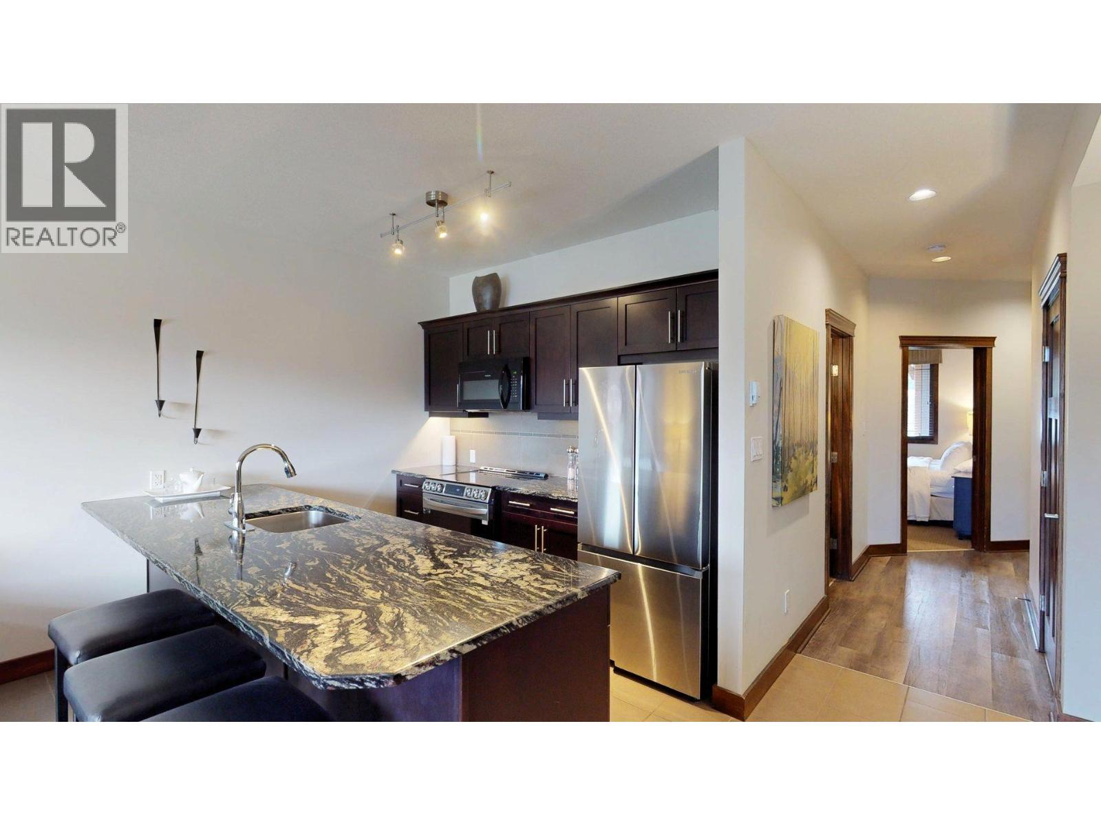 700 Bighorn Boulevard Unit# 725 I2, Radium Hot Springs, British Columbia  V0A 1M0 - Photo 17 - 10385063