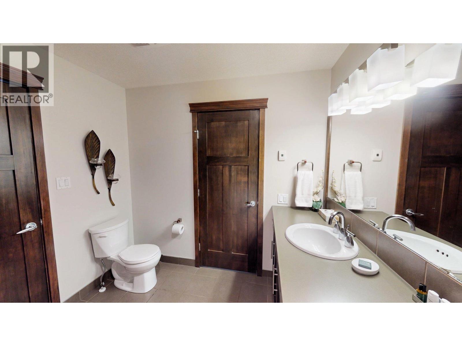 700 Bighorn Boulevard Unit# 725 I2, Radium Hot Springs, British Columbia  V0A 1M0 - Photo 29 - 10385063