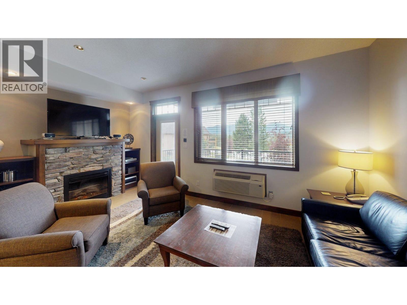 700 Bighorn Boulevard Unit# 725 I2, Radium Hot Springs, British Columbia  V0A 1M0 - Photo 5 - 10385063