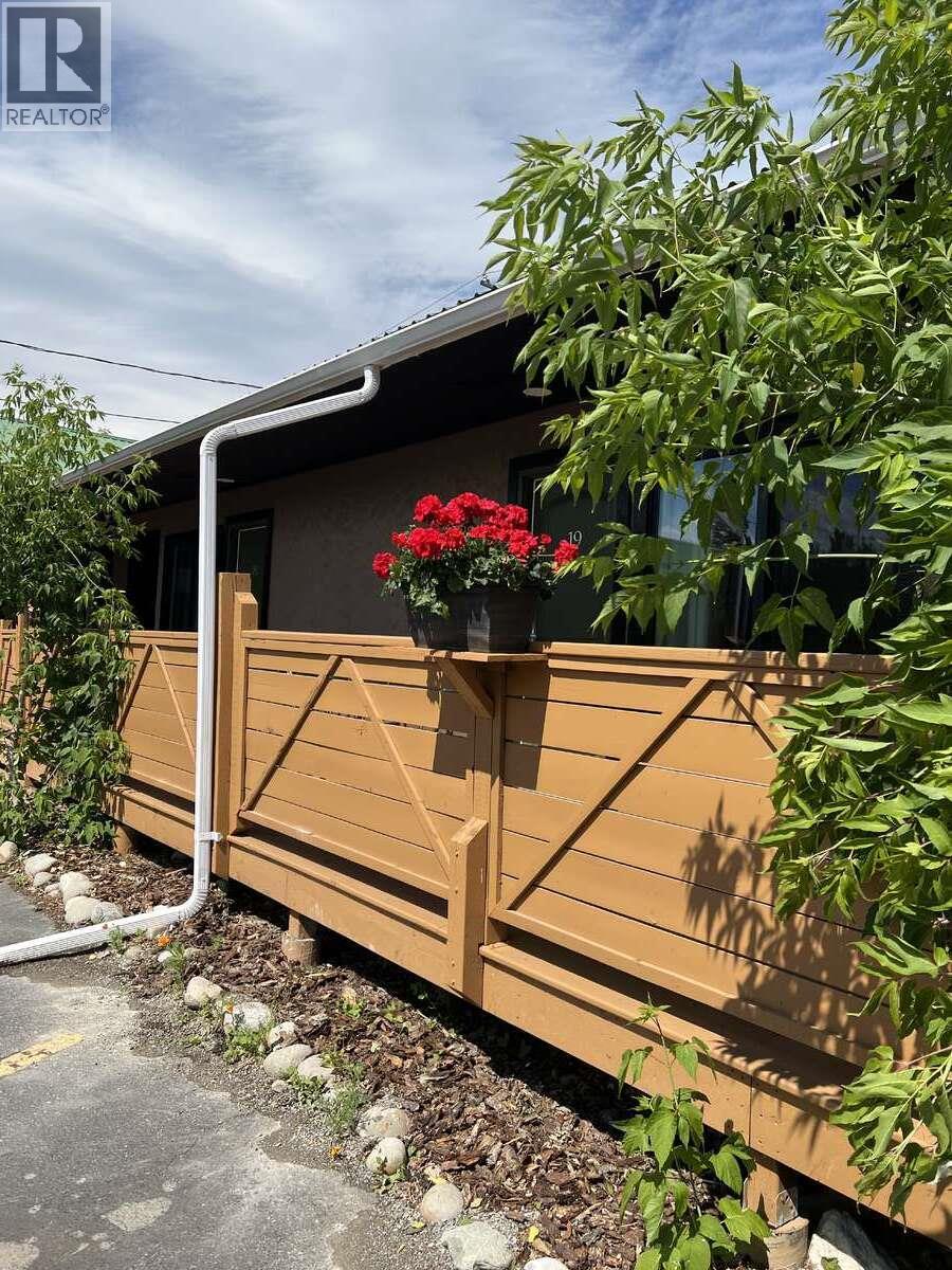 4881 St Mary's Street, Radium Hot Springs, British Columbia  V0A 1M0 - Photo 24 - 10385222