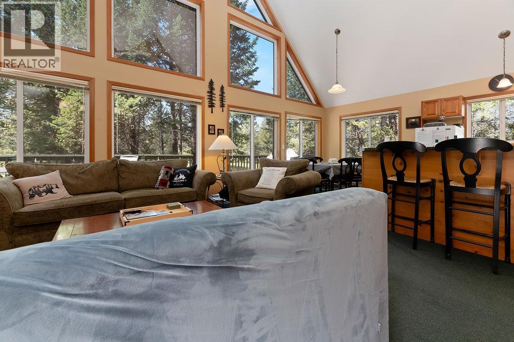 7483 Pine Cone Lane, Radium Hot Springs, British Columbia  V0A 1M0 - Photo 10 - 10384974